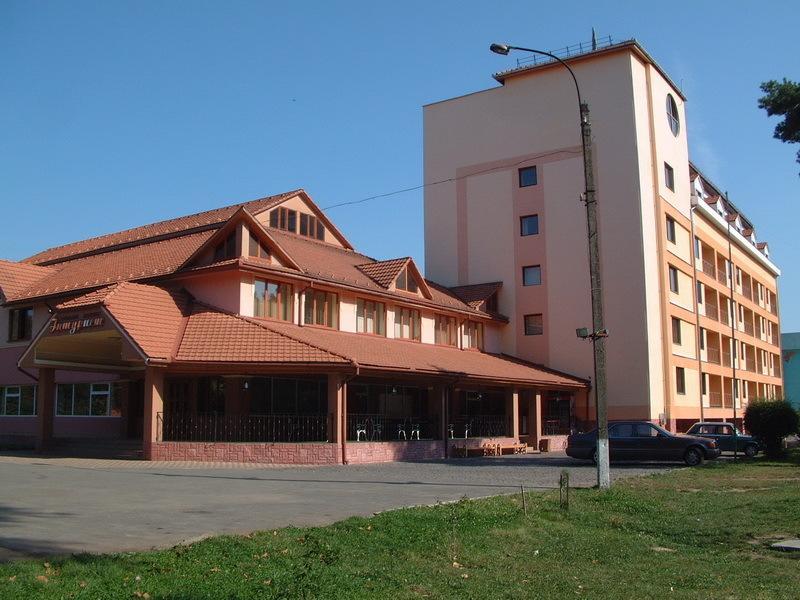 Стандартний тримісний номер